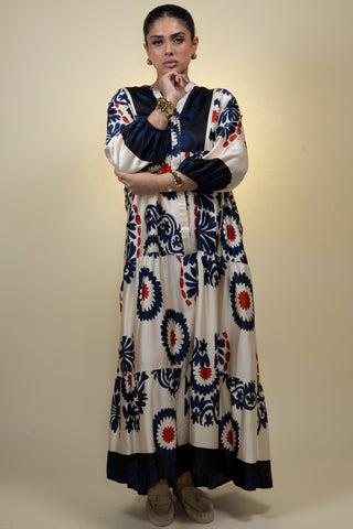 The Cream/Navy Floral Meadow Dress