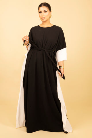 The Black/White Pearlwood Kaftan