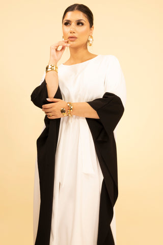 The White/Black Pearlwood Kaftan