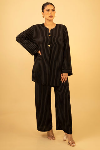 The Black Amarose Set