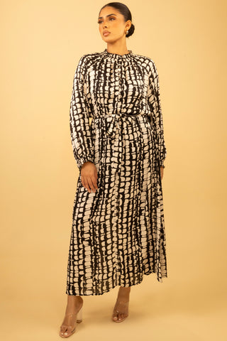 The Black Seraphlora Dress