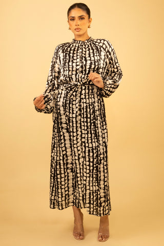 The Black Seraphlora Dress