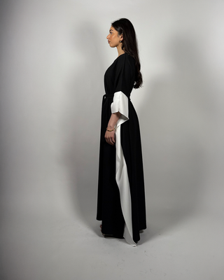 The Black/White Pearlwood Kaftan