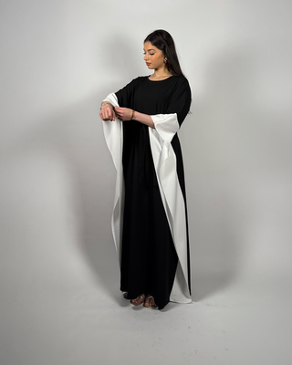 The Black/White Pearlwood Kaftan