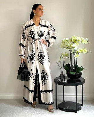 The Cream Harmony Blossom Robe